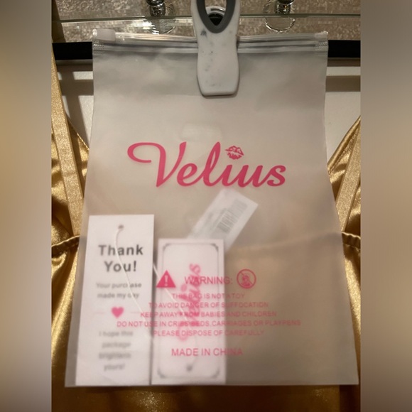 NEW Velius Women's Sexy Deep V Neck Shiny Bodysuit Tank Tops Underwire XL Gold - Picture 12 of 16